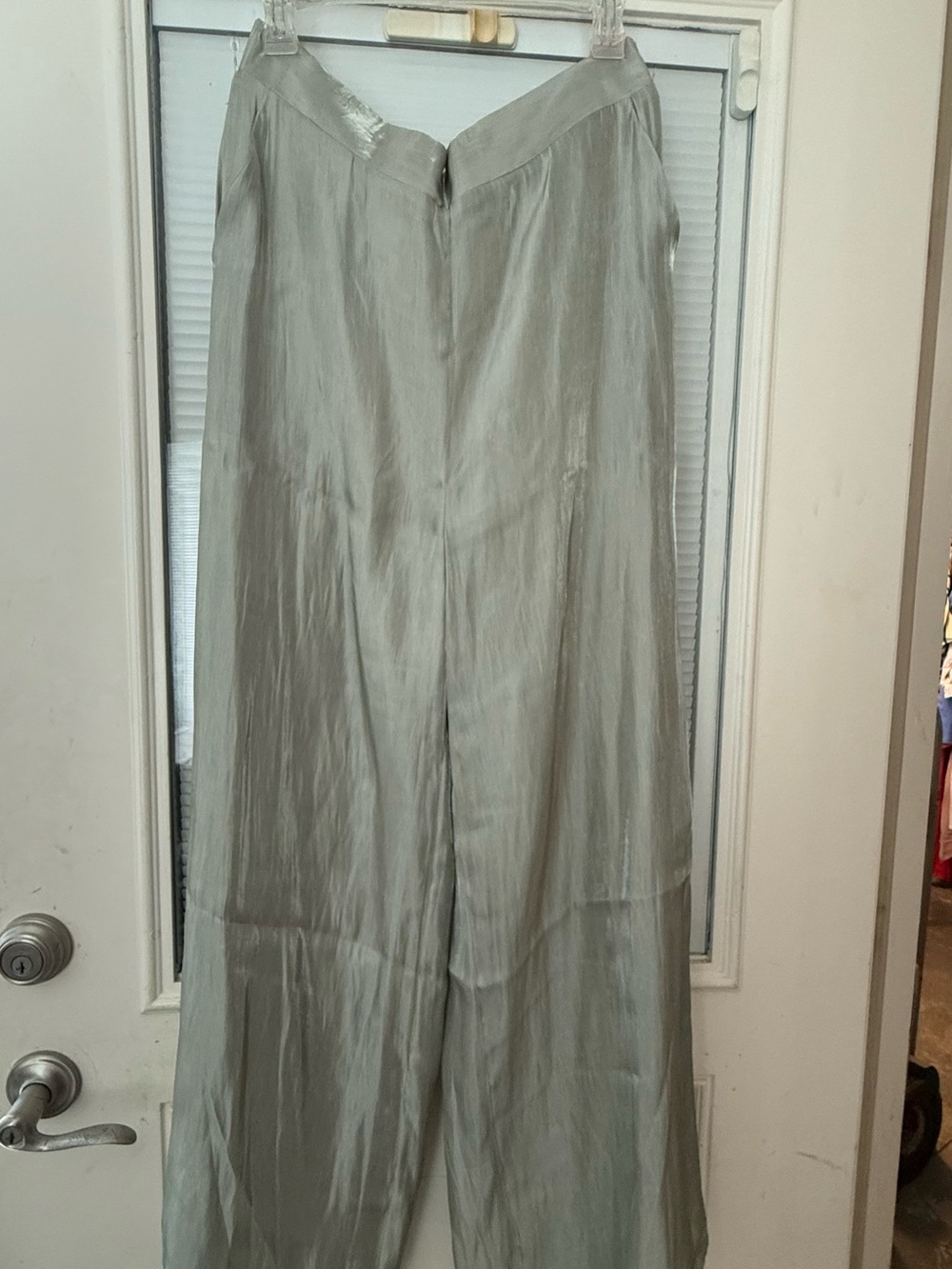 Light Sage Veiled Collection Set - Picture 4 of 8